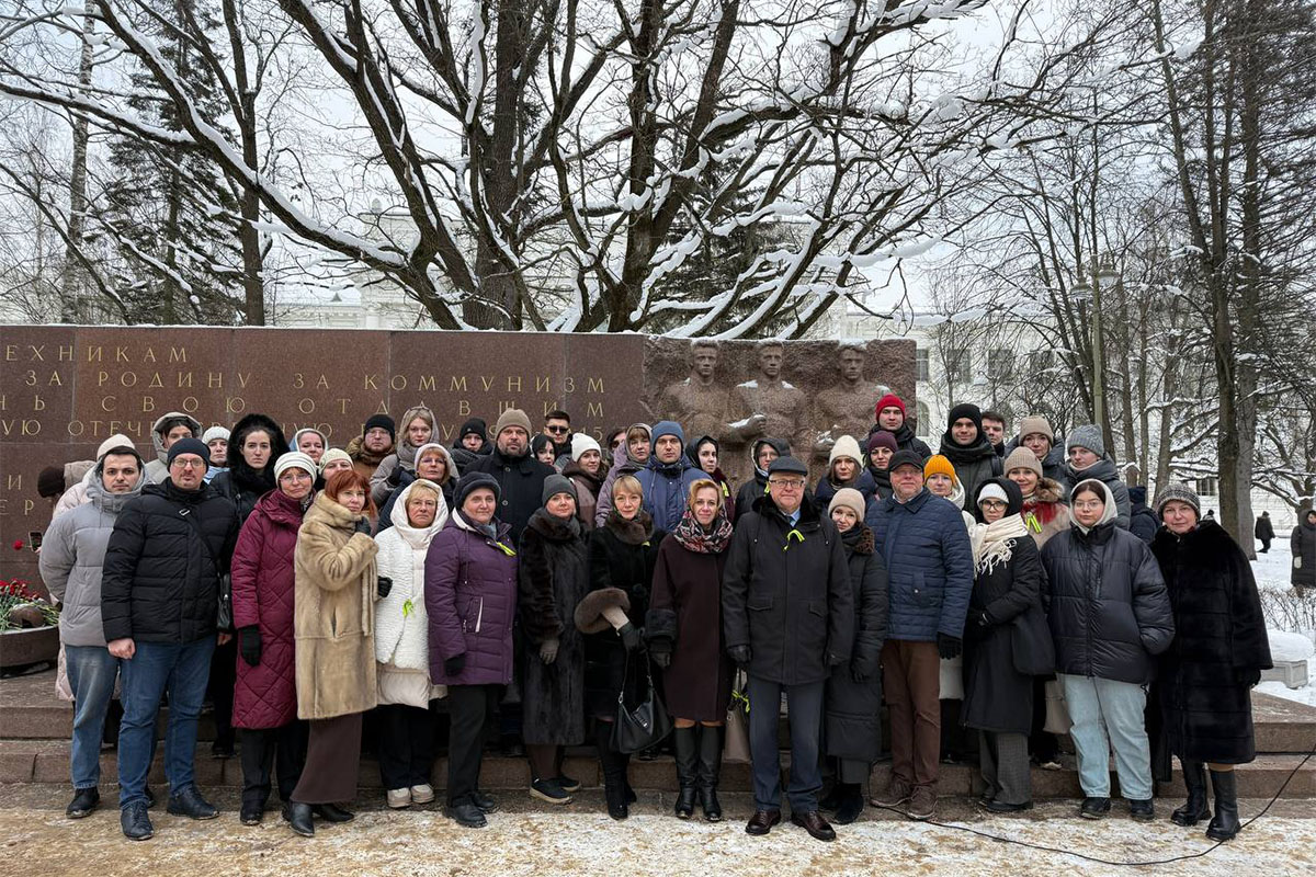 Память, объединяющая поколения: ИПМЭиТ на акции «Политех. Блокада. Ленинград»