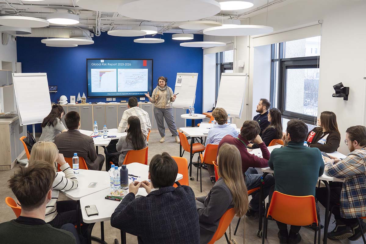 ИПМЭиТ на пороге изменений: Как прошёл мастер-класс по обновлению моделей действий в условиях неопределённости